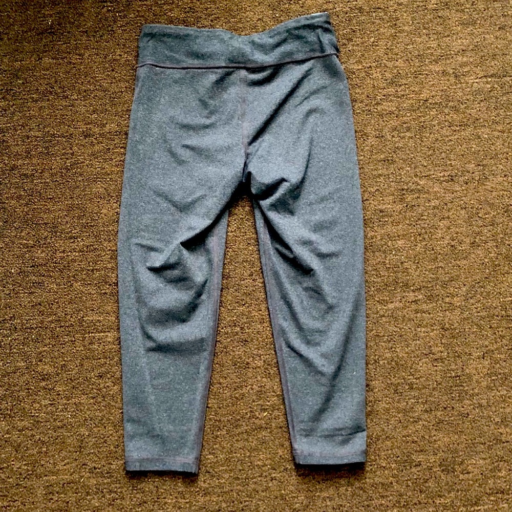 Target crop reversible athletic tight 20” inseam.